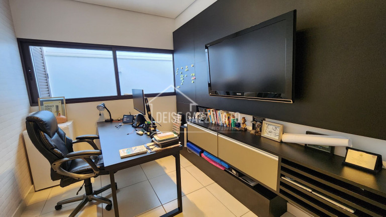 Imagem Casa com 3 Quartos à Venda, 245 m² em Ibiti Royal Park - Sorocaba Imagem Casa com 3 Quartos à Venda, 245 m² em Ibiti Royal Park - Sorocaba