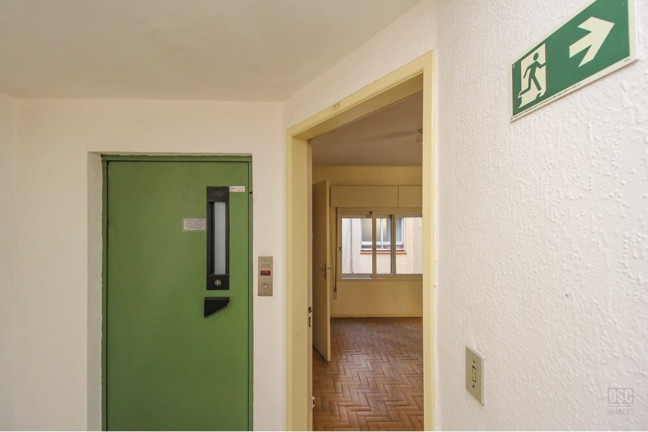 Imagem Apartamento com 1 Quarto à Venda, 34 m² em Centro Histórico - Porto Alegre Imagem Apartamento com 1 Quarto à Venda, 34 m² em Centro Histórico - Porto Alegre