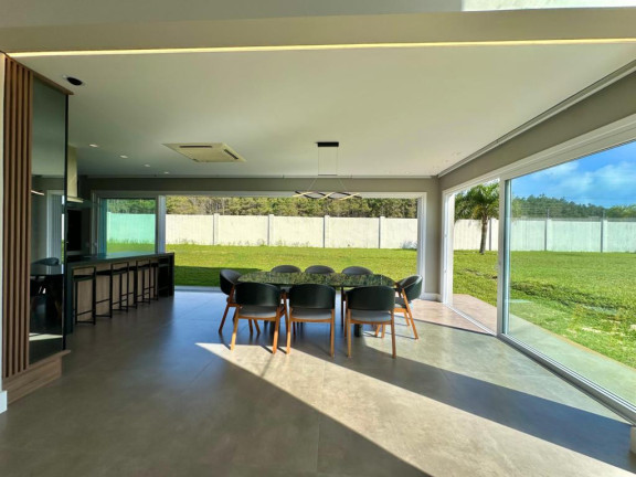 Imagem Casa com 4 Quartos à Venda, 250 m² em Capão Novo - Capao Da Canoa Imagem Casa com 4 Quartos à Venda, 250 m² em Capão Novo - Capao Da Canoa