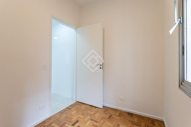 Imagem Apartamento com 3 Quartos à Venda, 187 m² em Itaim Bibi - São Paulo