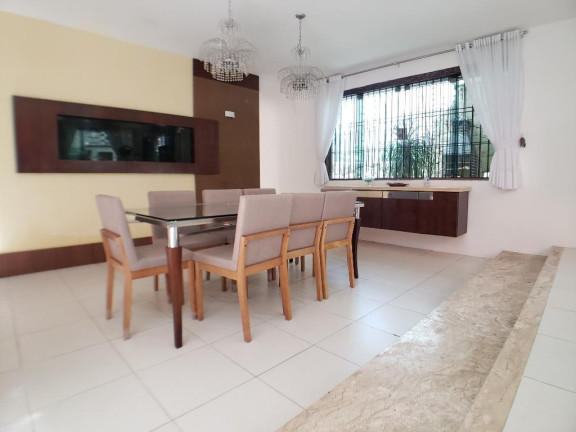 Imagem Casa com 3 Quartos à Venda, 259 m² em Meireles - Fortaleza Imagem Casa com 3 Quartos à Venda, 259 m² em Meireles - Fortaleza