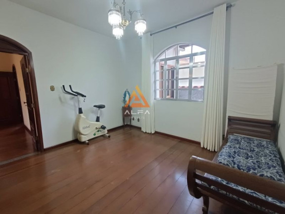 Imagem Casa com 3 Quartos à Venda, 437 m² Imagem Casa com 3 Quartos à Venda, 437 m²
