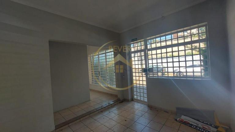 Imagem Imóvel com 3 Quartos à Venda, 134 m² em Cambuí - Campinas Imagem Imóvel com 3 Quartos à Venda, 134 m² em Cambuí - Campinas