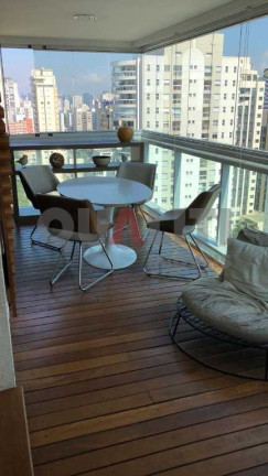 Imagem Apartamento com 3 Quartos à Venda, 163 m² em Moema - São Paulo Imagem Apartamento com 3 Quartos à Venda, 163 m² em Moema - São Paulo