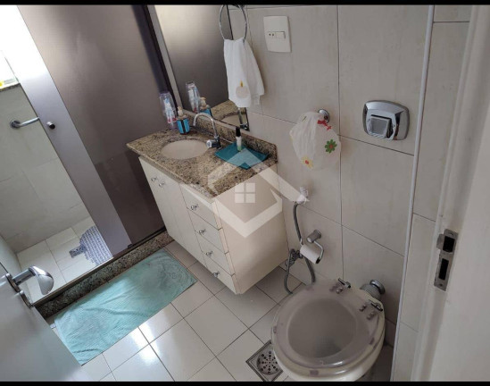 Imagem Apartamento com 2 Quartos à Venda, 70 m² em Icaraí - Niterói