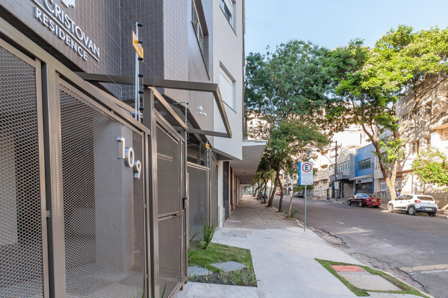 Imagem Apartamento com 2 Quartos à Venda, 51 m² em Floresta - Porto Alegre Imagem Apartamento com 2 Quartos à Venda, 51 m² em Floresta - Porto Alegre