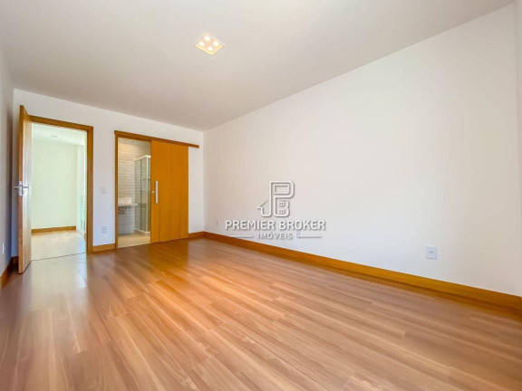 Imagem Casa com 4 Quartos à Venda, 160 m² em Tijuca - Teresópolis Imagem Casa com 4 Quartos à Venda, 160 m² em Tijuca - Teresópolis