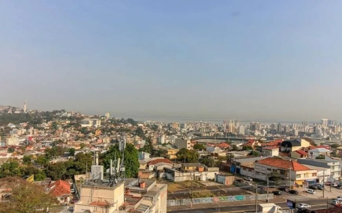 Imagem Imóvel com 2 Quartos à Venda, 53 m² em Santo Antônio - Porto Alegre Imagem Imóvel com 2 Quartos à Venda, 53 m² em Santo Antônio - Porto Alegre