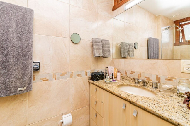 Imagem Apartamento com 2 Quartos à Venda, 97 m² em Petrópolis - Porto Alegre Imagem Apartamento com 2 Quartos à Venda, 97 m² em Petrópolis - Porto Alegre