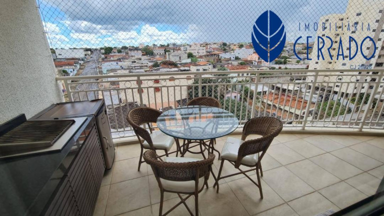 Imagem Apartamento com 3 Quartos à Venda, 135 m² em Maracanã - Anápolis Imagem Apartamento com 3 Quartos à Venda, 135 m² em Maracanã - Anápolis
