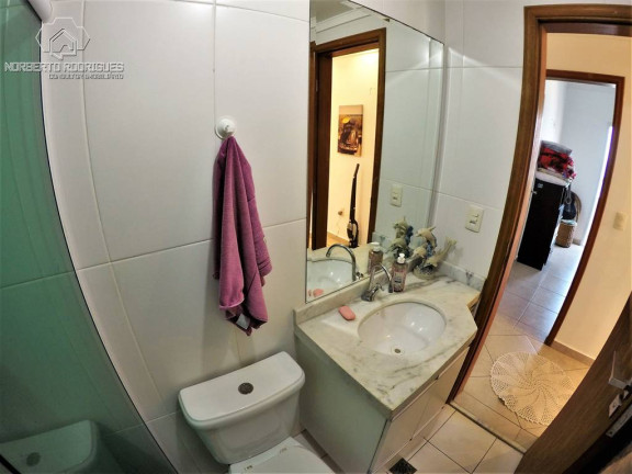 Imagem Apartamento com 2 Quartos à Venda, 90 m² em Guilhermina - Praia Grande