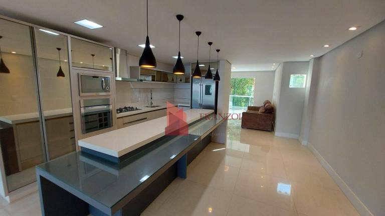 Imagem Apartamento com 5 Quartos à Venda, 297 m² em Cabeçudas - Itajaí Imagem Apartamento com 5 Quartos à Venda, 297 m² em Cabeçudas - Itajaí