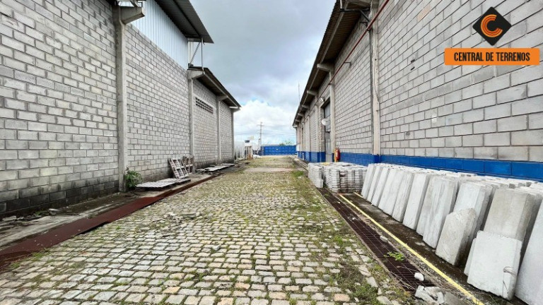 Imagem Imóvel para Alugar, 1.200 m² em Poloplast - Camaçari Imagem Imóvel para Alugar, 1.200 m² em Poloplast - Camaçari