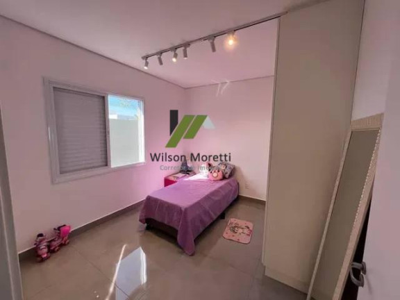 Imagem Casa de Condomínio com 3 Quartos à Venda, 210 m²