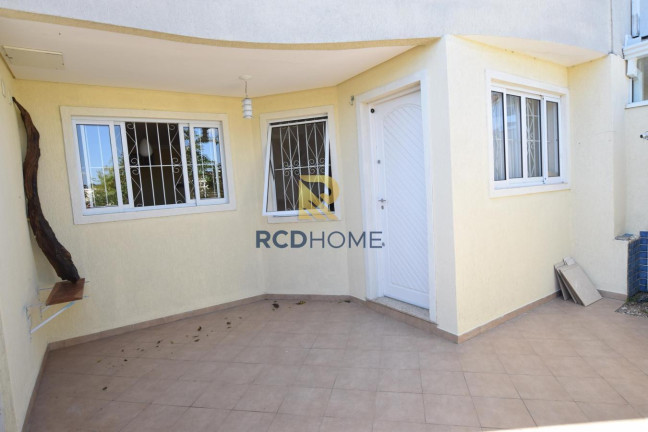 Imagem Casa com 4 Quartos à Venda, 199 m² em Uberaba - Curitiba