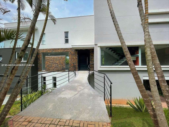 Imagem Casa à Venda, em Chácara Dos Lagos - Carapicuíba Imagem Casa à Venda, em Chácara Dos Lagos - Carapicuíba