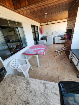 Imagem Casa com 3 Quartos à Venda, 246 m² em Xaxim - Curitiba Imagem Casa com 3 Quartos à Venda, 246 m² em Xaxim - Curitiba