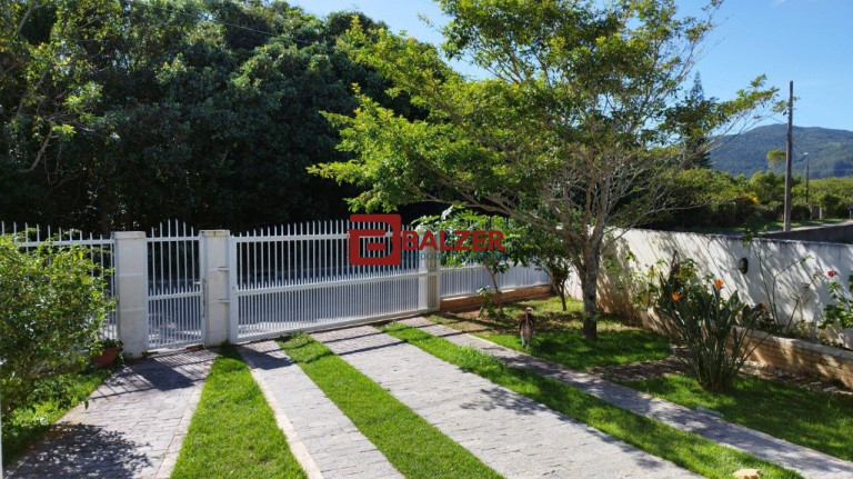 Imagem Casa com 4 Quartos à Venda, 261 m² em Pântano Do Sul - Florianópolis