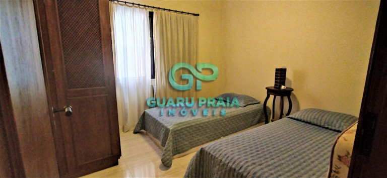 Imagem Apartamento com 3 Quartos à Venda, 140 m² em Enseada - Guarujá