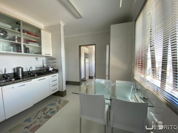 Imagem Imóvel com 4 Quartos à Venda, 322 m² em Itaigara - Salvador