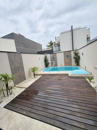 Imagem Sobrado com 3 Quartos à Venda, 108 m² em Balneário Currais - Matinhos