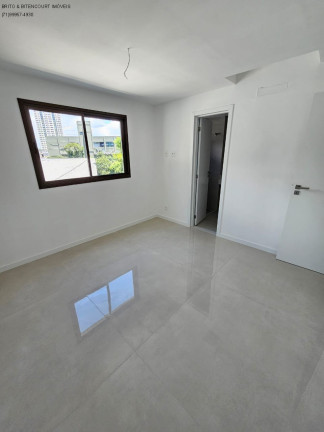Imagem Imóvel com 4 Quartos à Venda, 224 m² em Alphaville I - Salvador Imagem Imóvel com 4 Quartos à Venda, 224 m² em Alphaville I - Salvador
