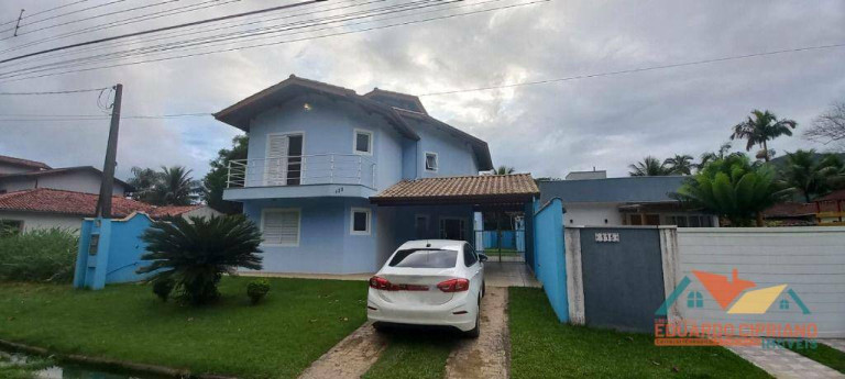 Sobrado com 4 Quartos à Venda, 264 m² em Mar Verde - Caraguatatuba