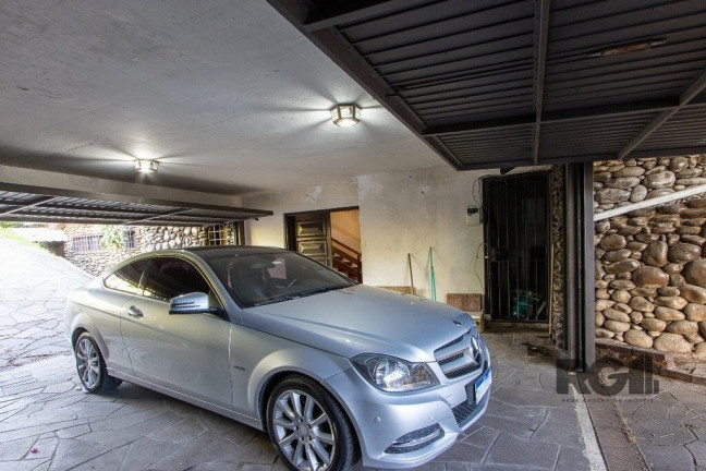 Imagem Casa com 3 Quartos à Venda, em Santa Tereza - Porto Alegre Imagem Casa com 3 Quartos à Venda, em Santa Tereza - Porto Alegre