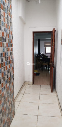 Imagem Casa com 2 Quartos à Venda, 100 m²