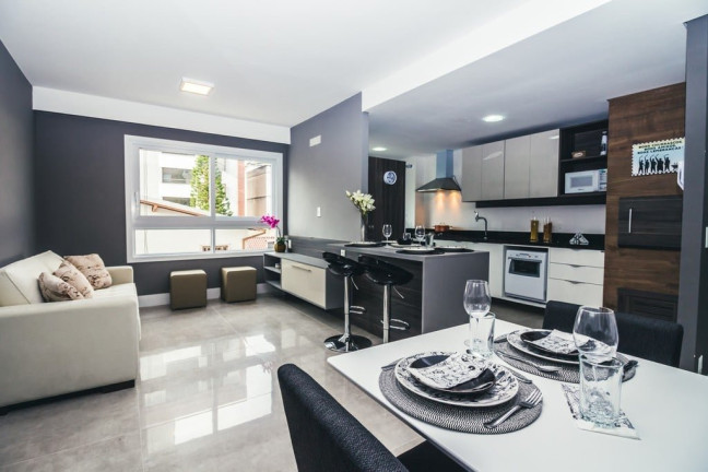 Imagem Apartamento com 2 Quartos à Venda, 68 m² em Santana - Porto Alegre