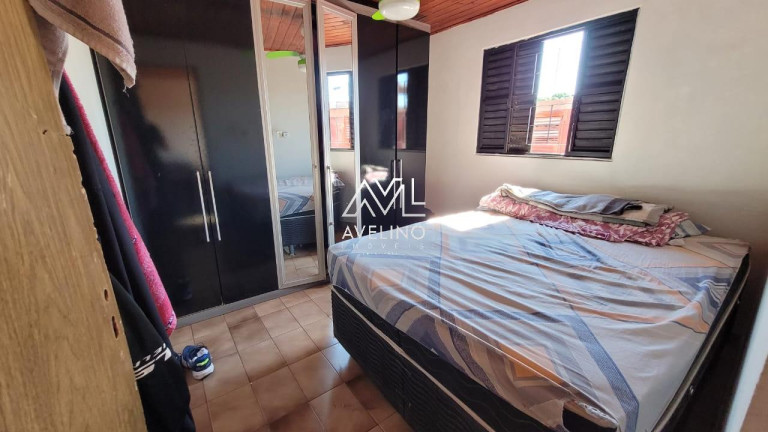 Imagem Casa com 3 Quartos à Venda, 38 m² em Conjunto Aero Rancho - Campo Grande Imagem Casa com 3 Quartos à Venda, 38 m² em Conjunto Aero Rancho - Campo Grande