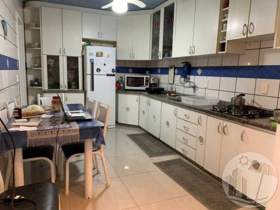 Imagem Casa com 3 Quartos à Venda, 113 m² em Nações - Balneário Camboriú Imagem Casa com 3 Quartos à Venda, 113 m² em Nações - Balneário Camboriú