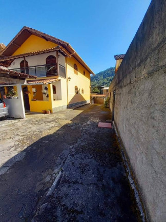 Imagem Casa com 3 Quartos à Venda, 917 m² em Chácara Paraíso - Nova Friburgo Imagem Casa com 3 Quartos à Venda, 917 m² em Chácara Paraíso - Nova Friburgo