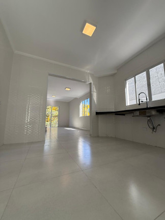 Imagem Casa com 4 Quartos à Venda, 130 m² em Barro Branco - Cotia Imagem Casa com 4 Quartos à Venda, 130 m² em Barro Branco - Cotia