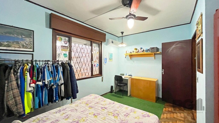 Imagem Casa com 3 Quartos à Venda,  em Santa Tereza - Porto Alegre