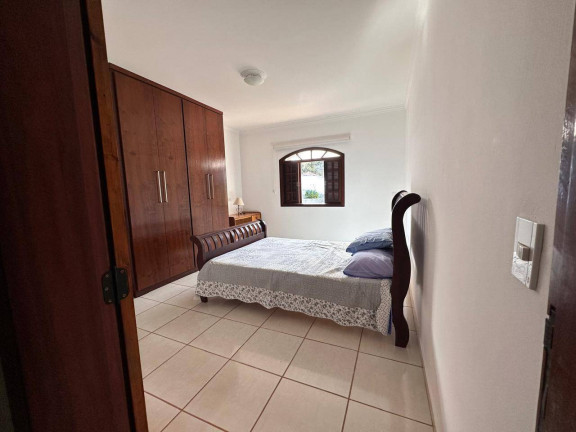 Imagem Chácara com 5 Quartos à Venda, 450 m² em Centro - Pinhalzinho Imagem Chácara com 5 Quartos à Venda, 450 m² em Centro - Pinhalzinho