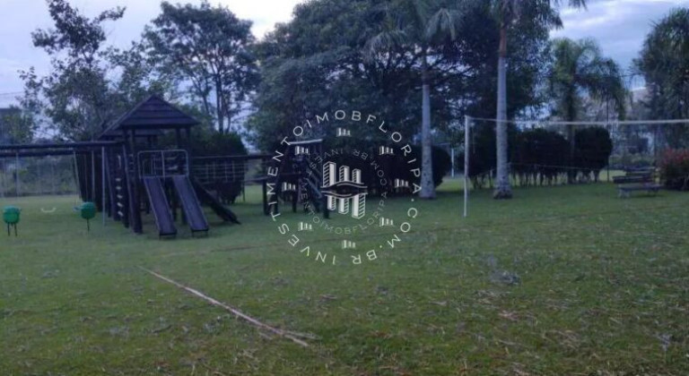 Imagem Terreno à Venda, 686 m² em Cacupé - Florianópolis Imagem Terreno à Venda, 686 m² em Cacupé - Florianópolis