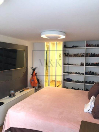 Imagem Apartamento com 3 Quartos à Venda, 220 m² em Barra Da Tijuca - Rio De Janeiro