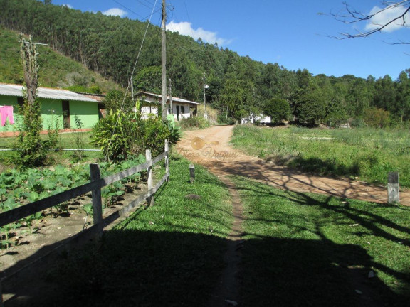 Imagem Chácara com 2 Quartos à Venda, 20.800 m² em Campo Limpo - Teresópolis Imagem Chácara com 2 Quartos à Venda, 20.800 m² em Campo Limpo - Teresópolis