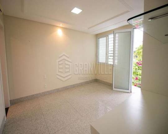 Imagem Casa com 5 Quartos à Venda, 970 m² em Lago Sul - Brasília Imagem Casa com 5 Quartos à Venda, 970 m² em Lago Sul - Brasília