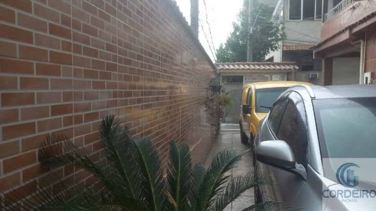 Casa com 2 Quartos à Venda, 200 m² em Vila Oito De Maio - Duque De Caxias