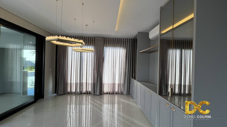 Imagem Casa de Condomínio com 4 Quartos à Venda, 330 m² em Petrópolis - Várzea Grande Imagem Casa de Condomínio com 4 Quartos à Venda, 330 m² em Petrópolis - Várzea Grande