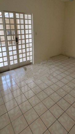 Imagem Casa com 3 Quartos para Alugar, 120 m² em Parque São Cristóvão - Taubaté Imagem Casa com 3 Quartos para Alugar, 120 m² em Parque São Cristóvão - Taubaté