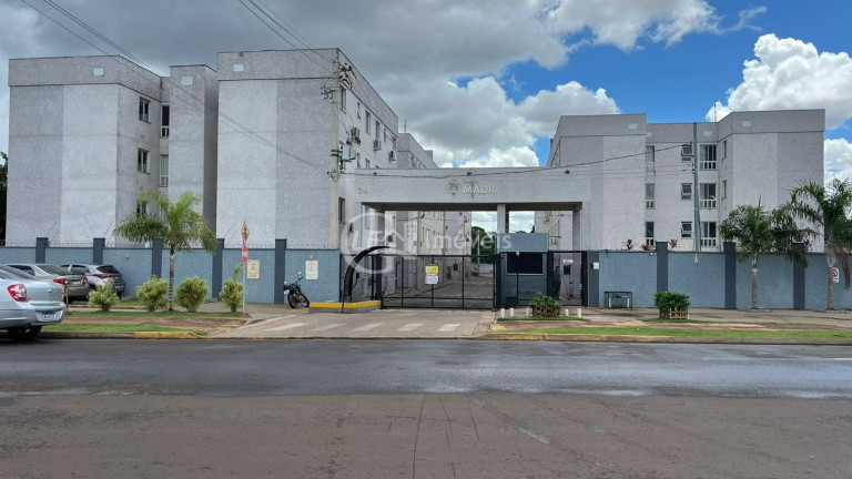 Imagem Imóvel com 2 Quartos à Venda, 40 m² em Tiradentes - Campo Grande Imagem Imóvel com 2 Quartos à Venda, 40 m² em Tiradentes - Campo Grande