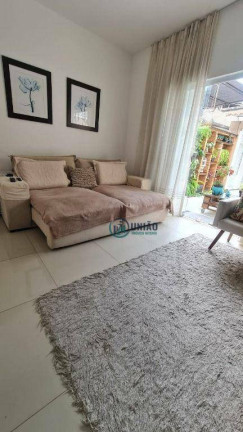 Imagem Casa com 3 Quartos à Venda, 200 m² em Barro Vermelho - São Gonçalo Imagem Casa com 3 Quartos à Venda, 200 m² em Barro Vermelho - São Gonçalo