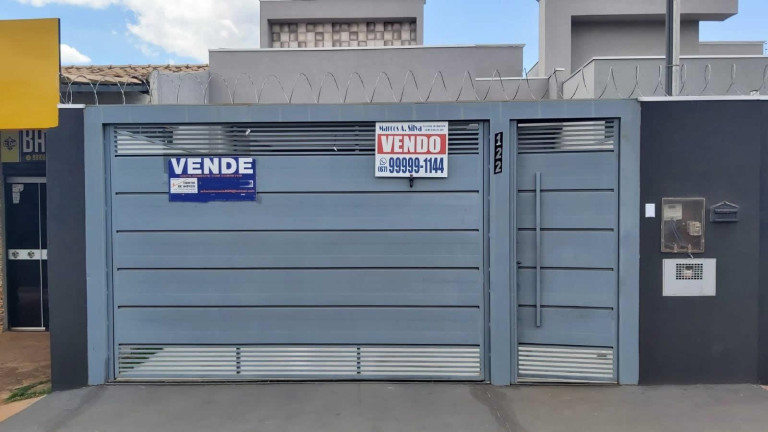 Imagem Casa com 3 Quartos à Venda, 89 m² em Parque Residencial Rita Vieira - Campo Grande