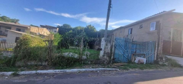 Casa com 3 Quartos à Venda, 300 m² em Cecília - Viamão