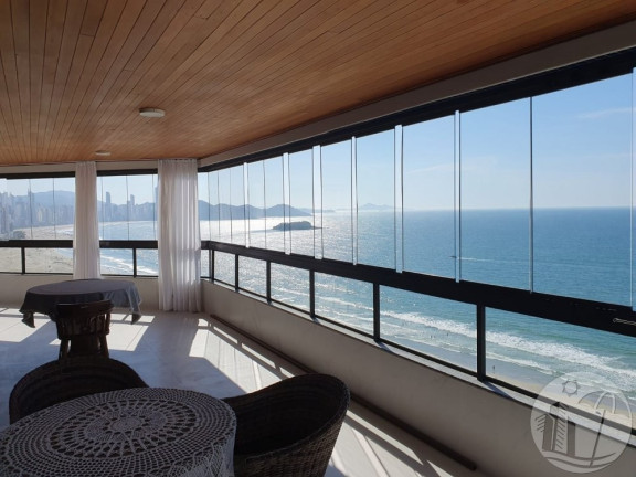 Apartamento com 4 Quartos à Venda, 270 m² em Centro - Balneário Camboriú