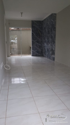 Imagem Casa com 2 Quartos para Alugar, 63 m² em Jarivatuba - Joinville Imagem Casa com 2 Quartos para Alugar, 63 m² em Jarivatuba - Joinville
