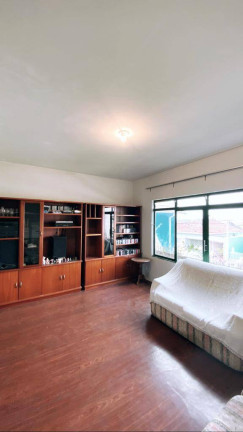 Imagem Casa com 3 Quartos à Venda, 330 m² em Botucatu Imagem Casa com 3 Quartos à Venda, 330 m² em Botucatu